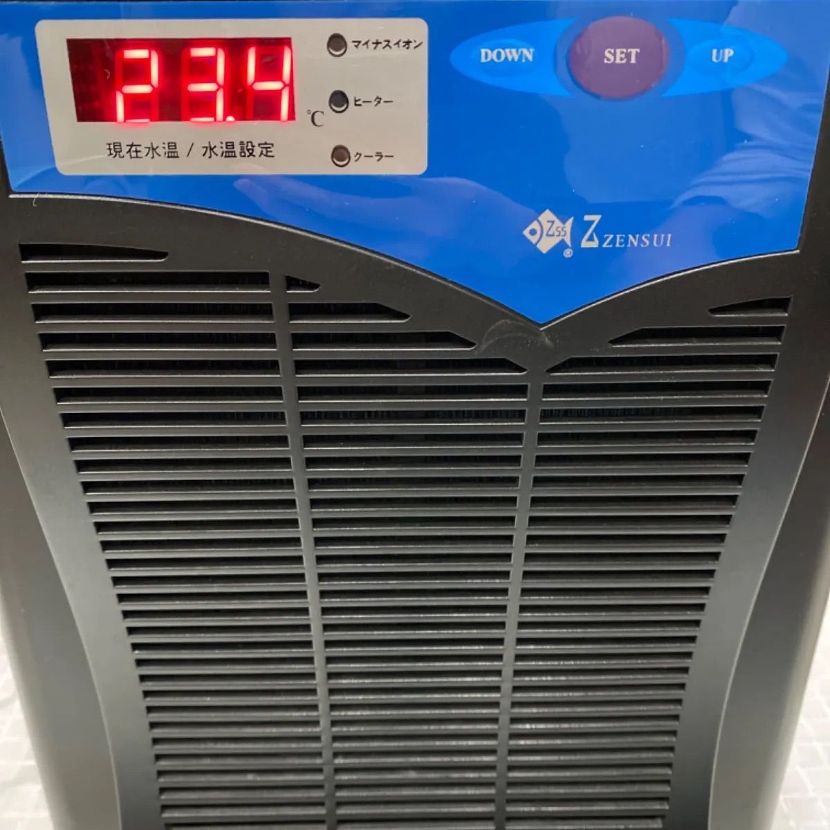 くらしのeショップ ペット用品 ゼンスイ 水槽用クーラー ZR-75E ~300L