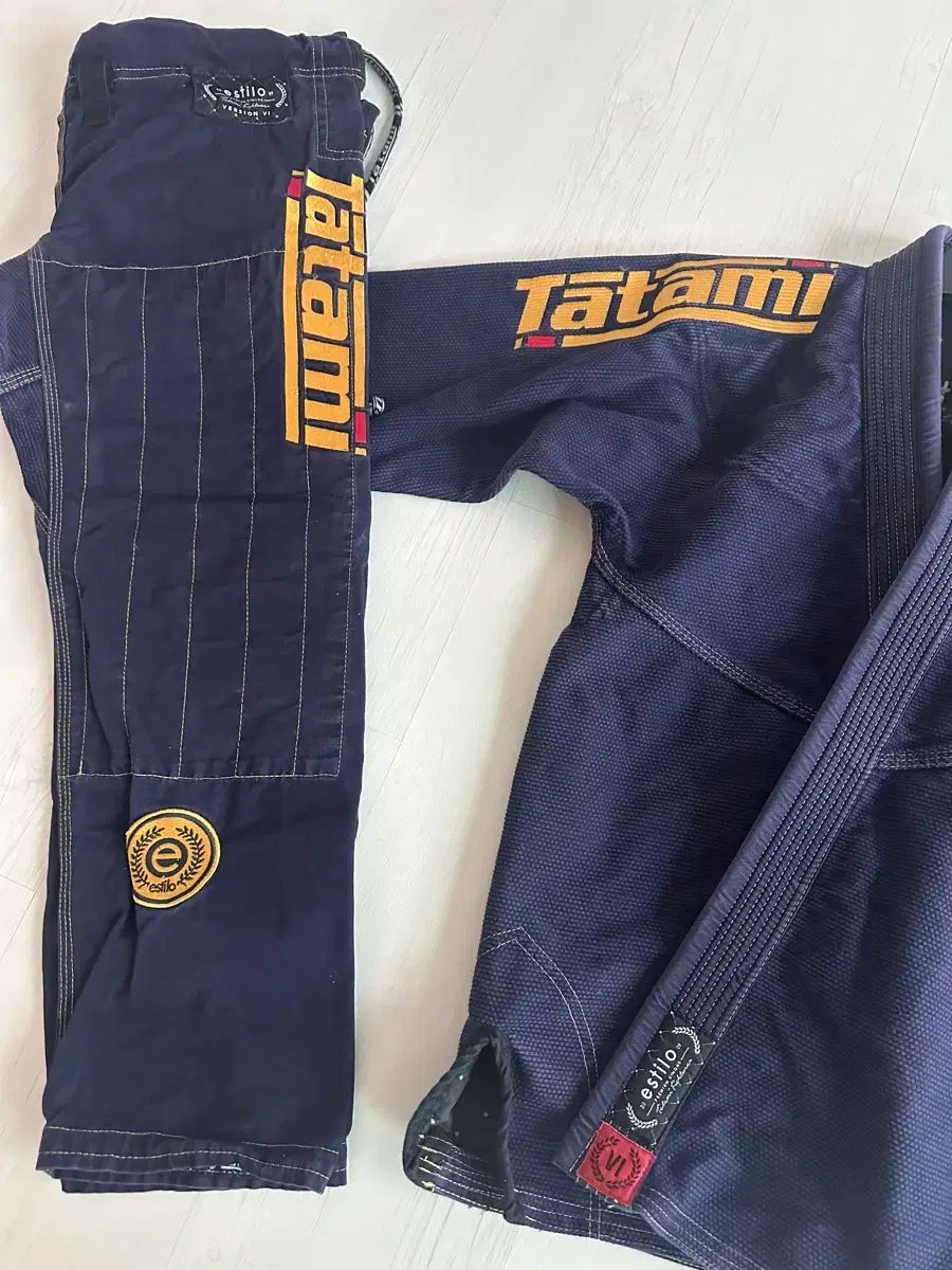 タタミ