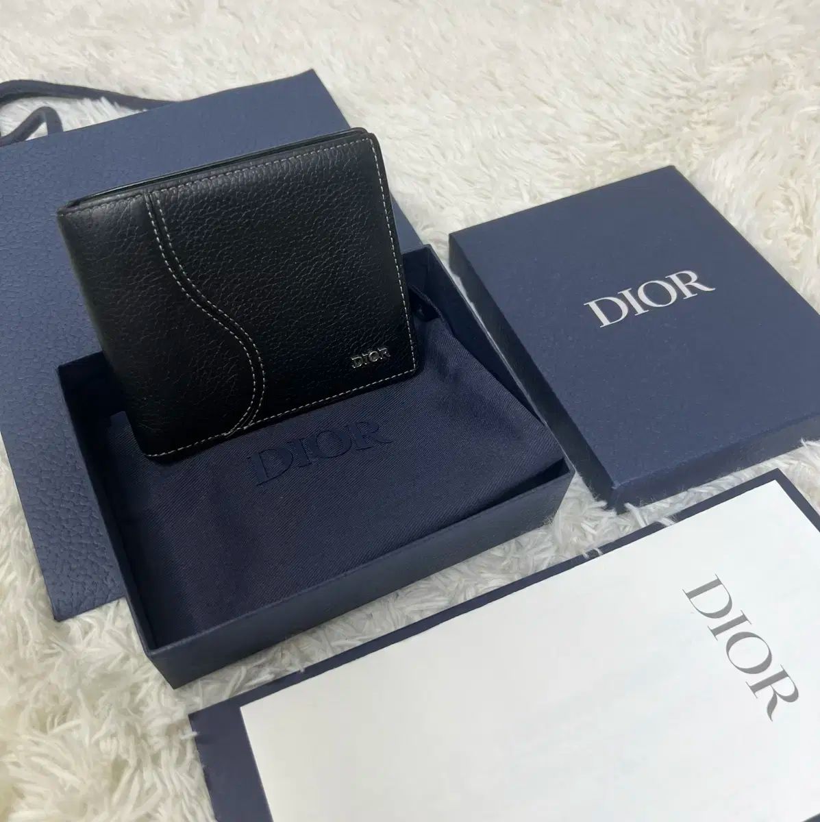 Dior(ディオール) サドルバッグ 新モデル 二つ折り財布