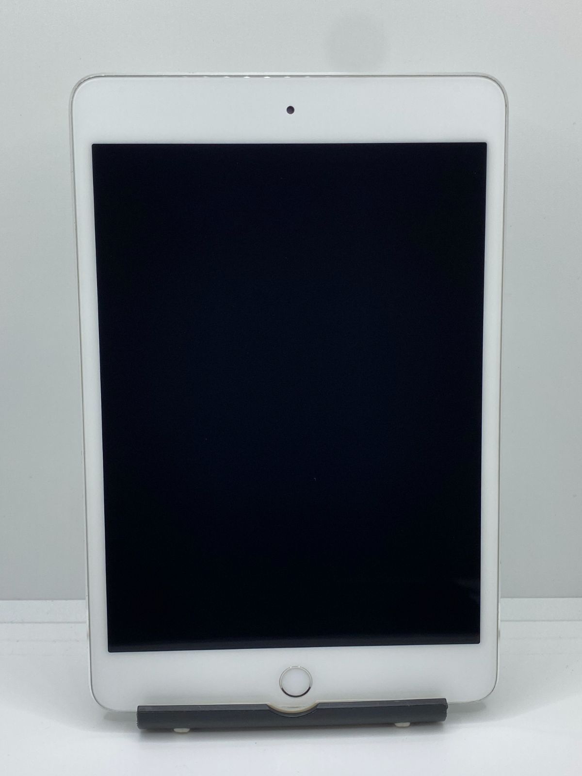 ジャンク品　Apple iPad mini4 64GB シルバー ☆ジャンク☆iPadmini4 64GB Wi-Fi シルバー Amazon.com : Apple