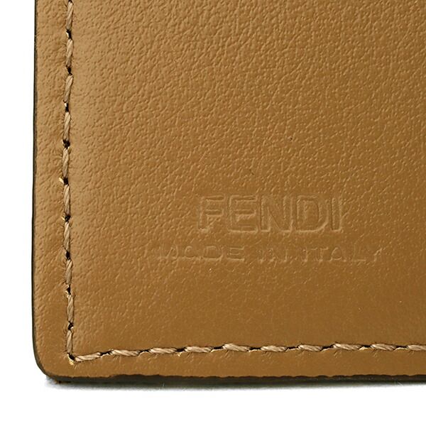 新品 フェンディ FENDI 3つ折り財布 バゲット ブラウン系 茶 FENDI - 新品 フェンディ FENDI 3つ折り財布 バゲット ブラウン系 茶の