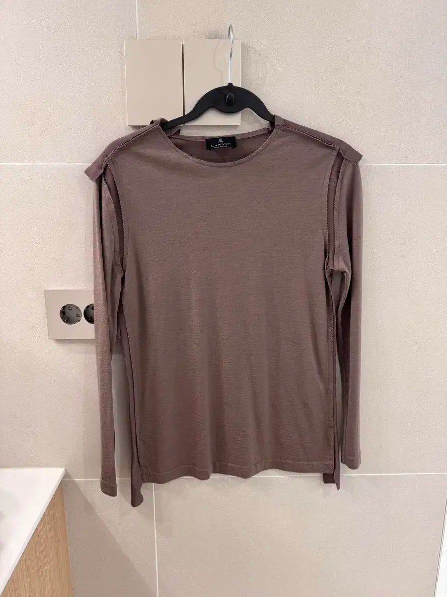 長袖Tシャツ