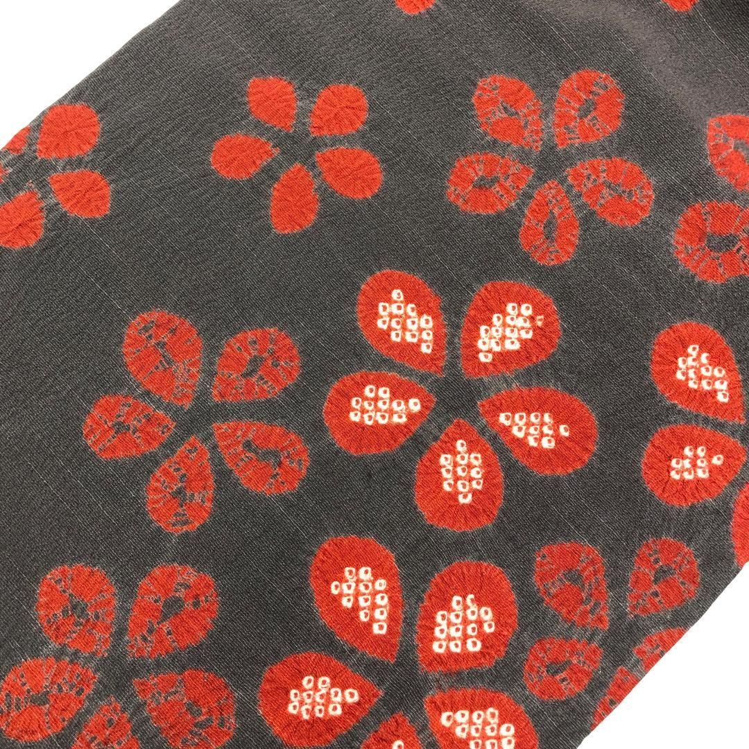 名古屋帯 絞りの花模様 縮緬 紅消鼠色 O-5358 名古屋帯 絞りの花模様 縮緬 紅消鼠色 O-5358 - メルカリ