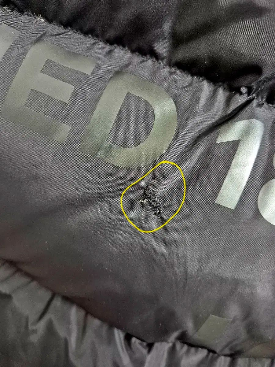  バーバリー ジュニア ダウン ベスト 12 y カーディガン トップス