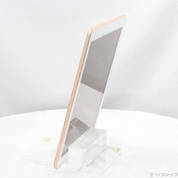 32GB ゴールド iPad 第6世代 Wi-Fiモデル MRJN2J⁄A APPLE 〔中古〕