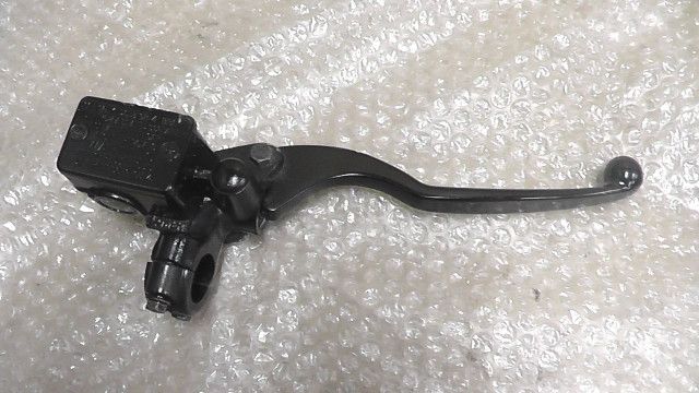 FUKBUBU フィギュア ショップ グレー Fuck your brand ラフフ？