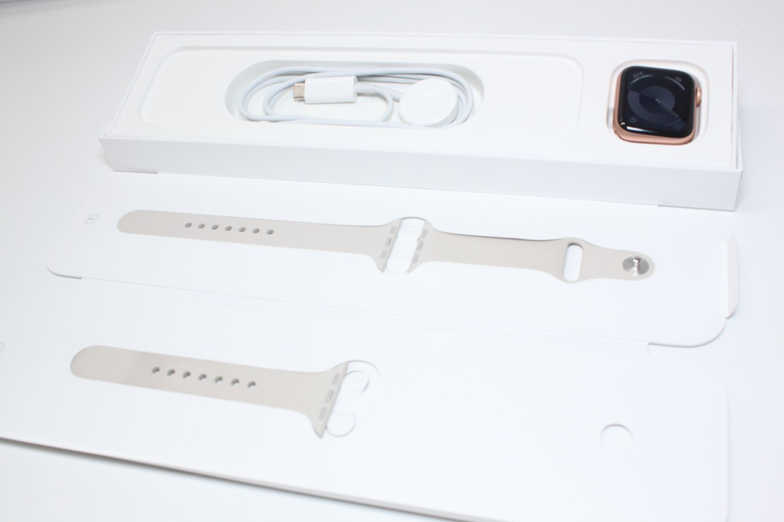 Apple Watch SE 第1世代 GPS|40mm|A2351 MKQ03J|A ⑤
