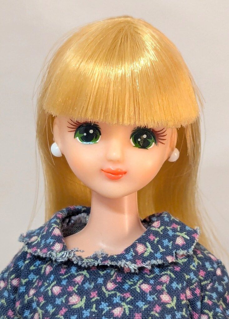 1983年発売・旧タカラバービー時代の緑目フローラ　マリアボディー■中古購入品■ タカラ タカラバービーフレンド フローラ 緑目 クリック脚 - メルカリ