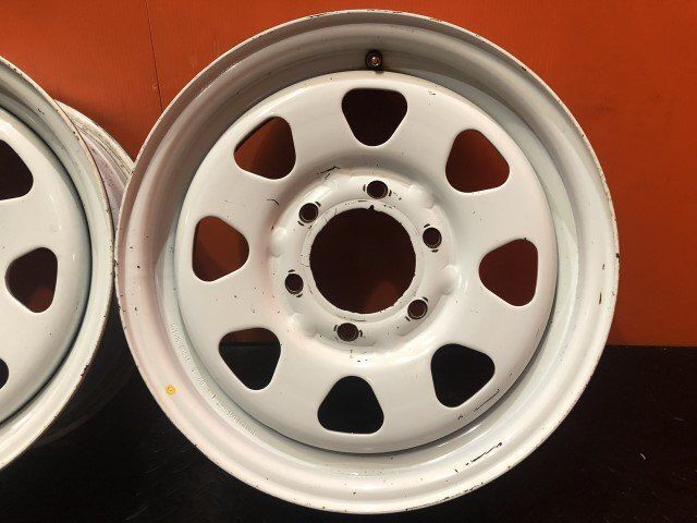 日産 エルグランド？ キャラバン？ 純正ホイール 16インチ 4本 