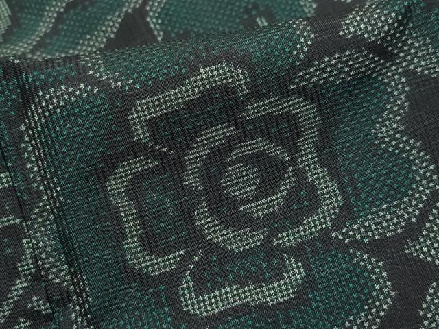 平和屋着物○本場大島紬 7マルキ 中田織物謹製 舞花文 証紙付き 正絹