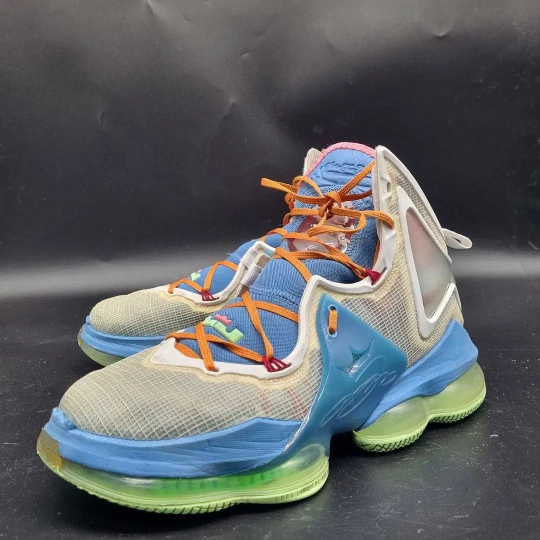5*》様 【美品】NIKE レブロン・ジェームズ バスケットボールシューズ 23 5*》様 【美品】NIKE レブロン・ジェームズ バスケットボール