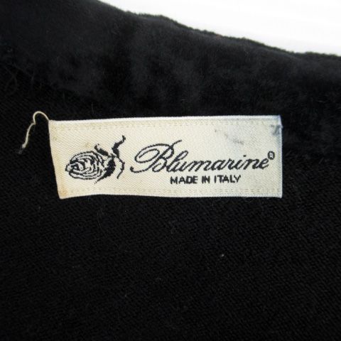 未使用品✨タグ付き　Blumarine ブルマリン　ロゴ　ビジュー　カットソー 未使用品✨タグ付き Blumarine ブルマリン ロゴ ビジュー