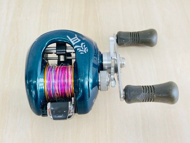 リール【中古】SHIMANO 炎月 シマノ エンゲツ グリーン系 ベイト