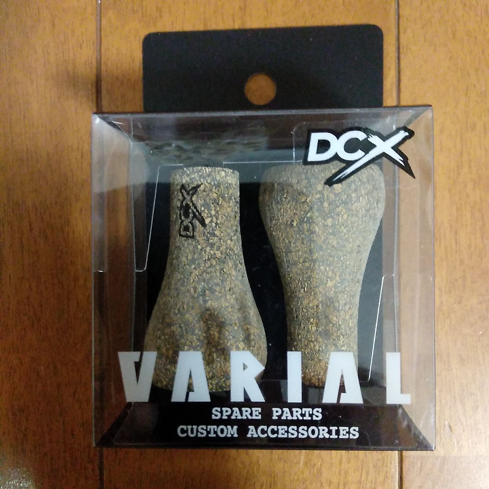 DRT DCX VARIAL WOOD KNOB バリアル コルクノブ - ルアーショップ