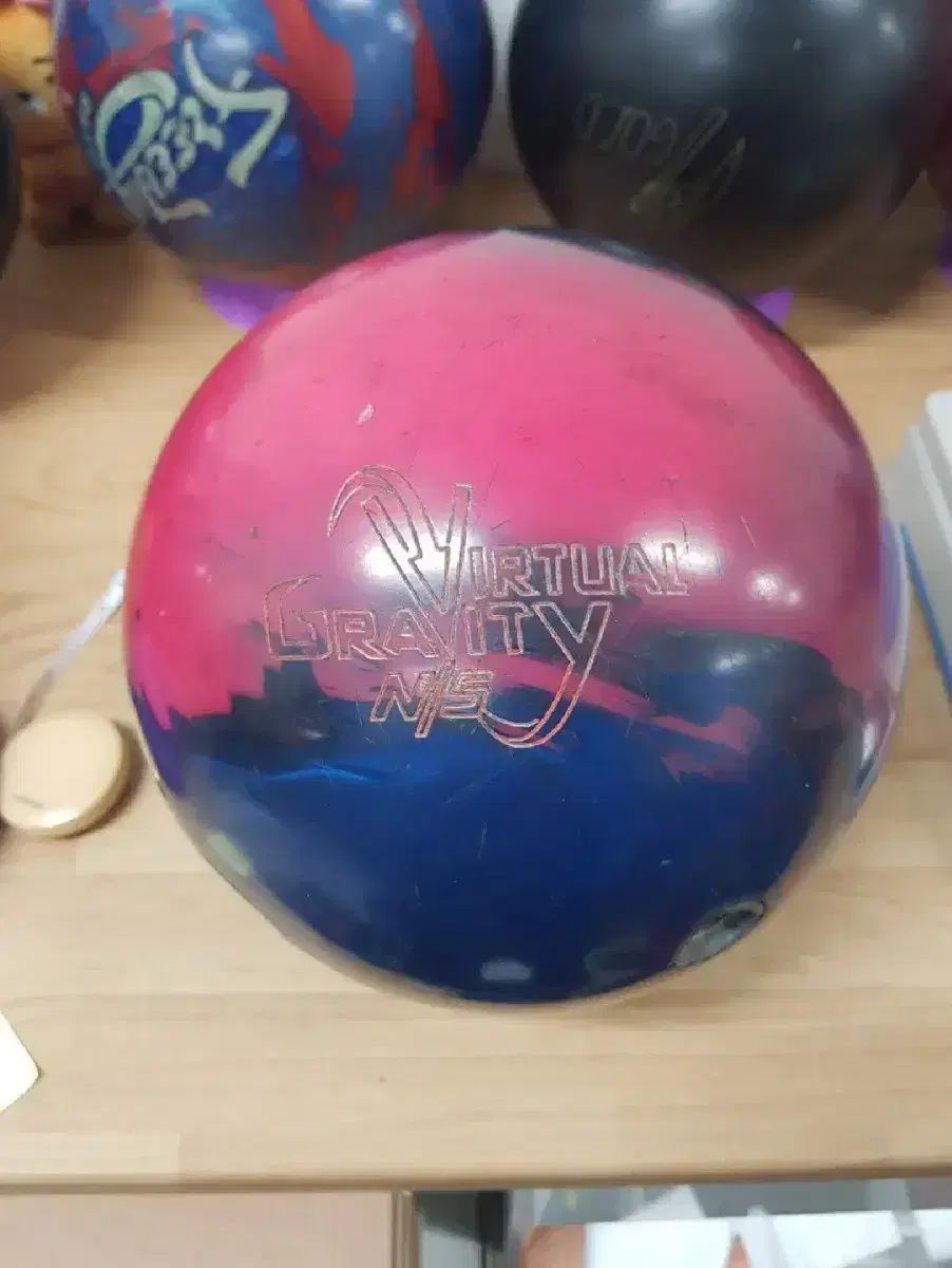 ZONE Danger Zone Purple Ice ボウリングボール Brunswick Danger Zone