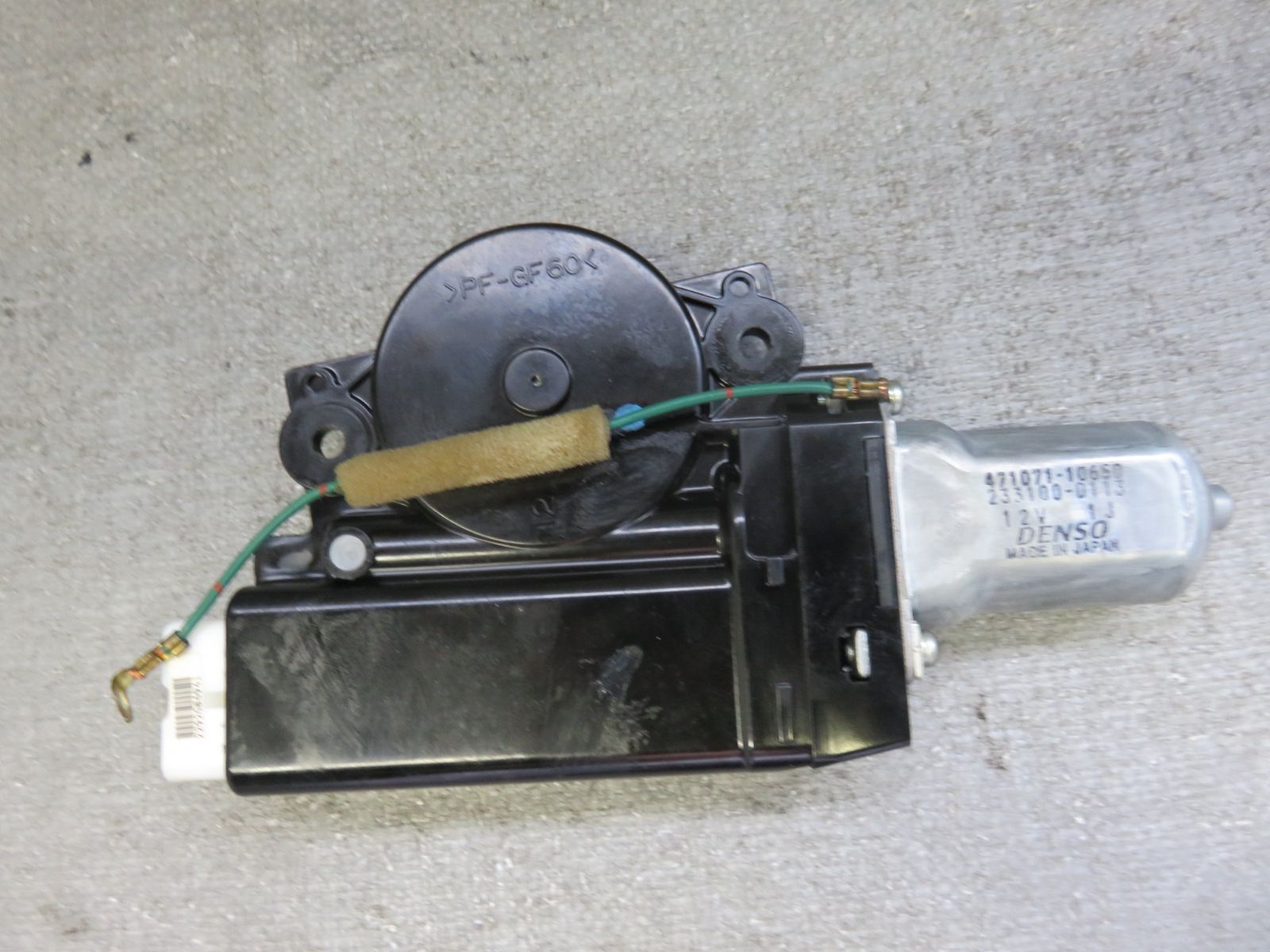 STD7223 クラウン アスリートGRS180 GRS181 GRS182 GRS183 GRS184 純正 天井 サンルーフモーター 471071-10650