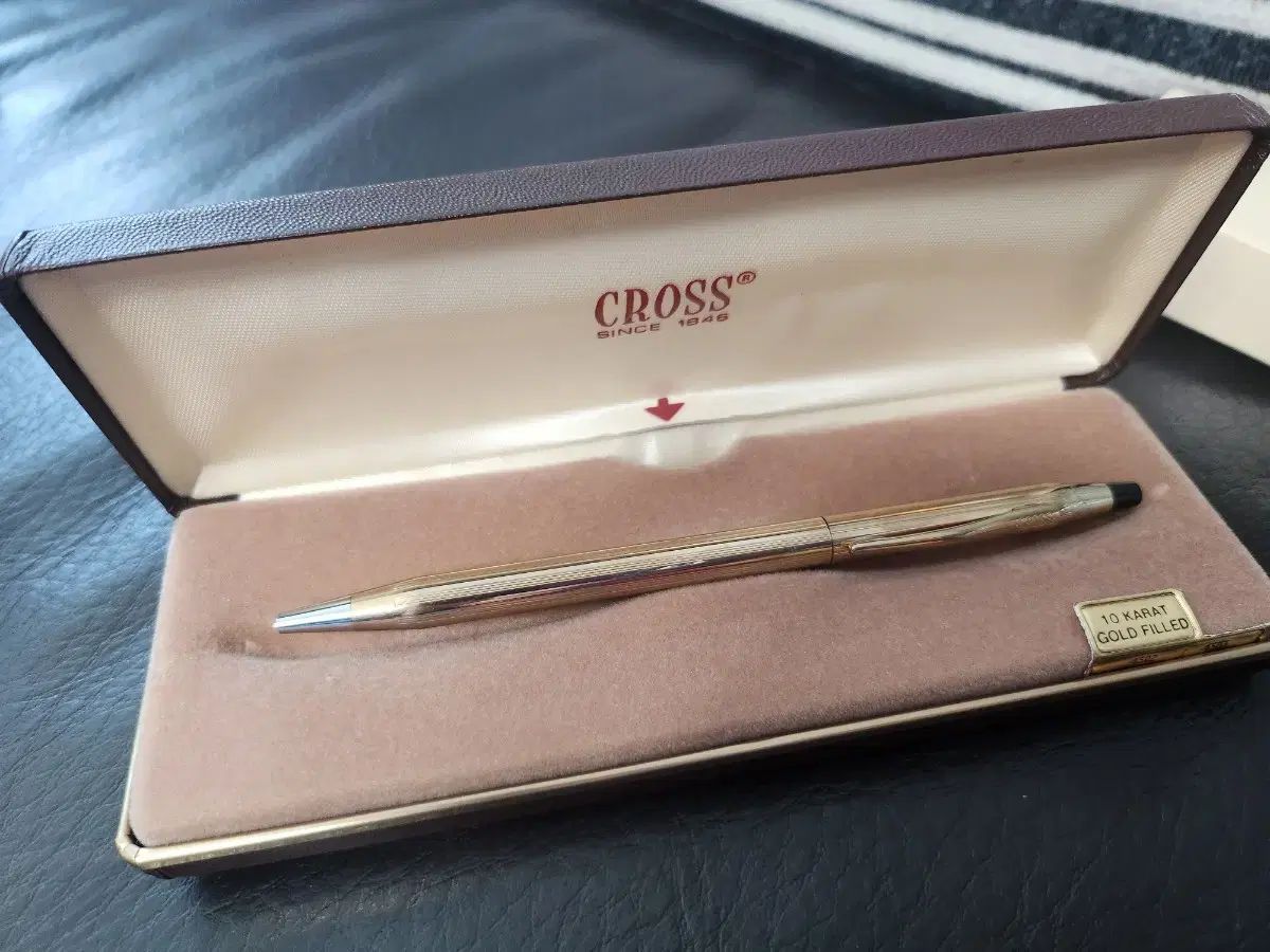 【雷市場（ポンジャン）商品韓国直送】 cross ボールペン