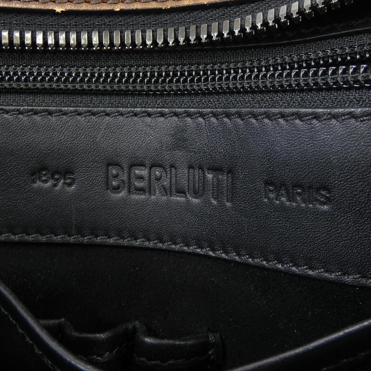 人気ブランドの新作も！ ベルルッティ Berluti アンジュールスモールスクリットレザーブリーフ BAG サマーセール開催中！