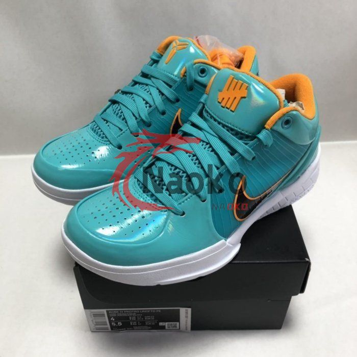 ❤️最終値下❤️げ新品 未使用 ナイキ Zoom Kobe 4 Protro Undefeated Hyper Jade Spurs