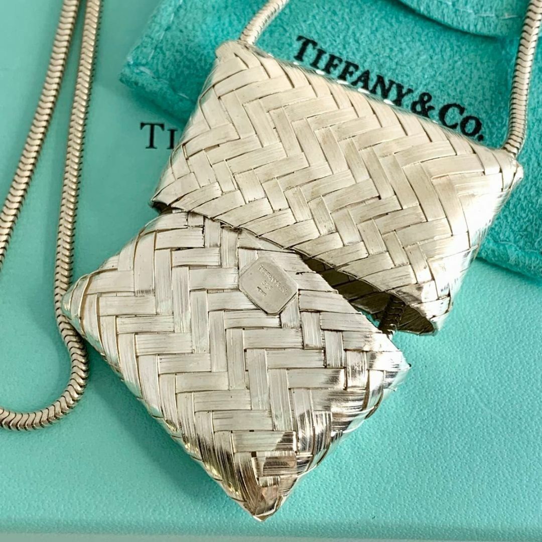 ティファニー イントレチャート バッグ ピルケース メッシュ