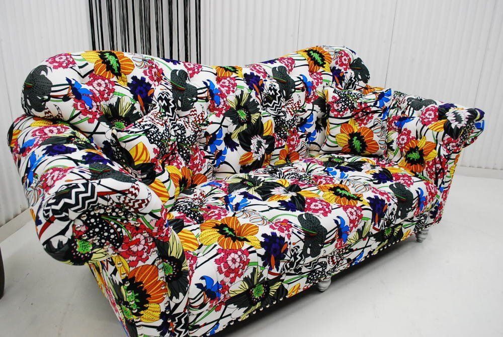 ３人掛けソファー