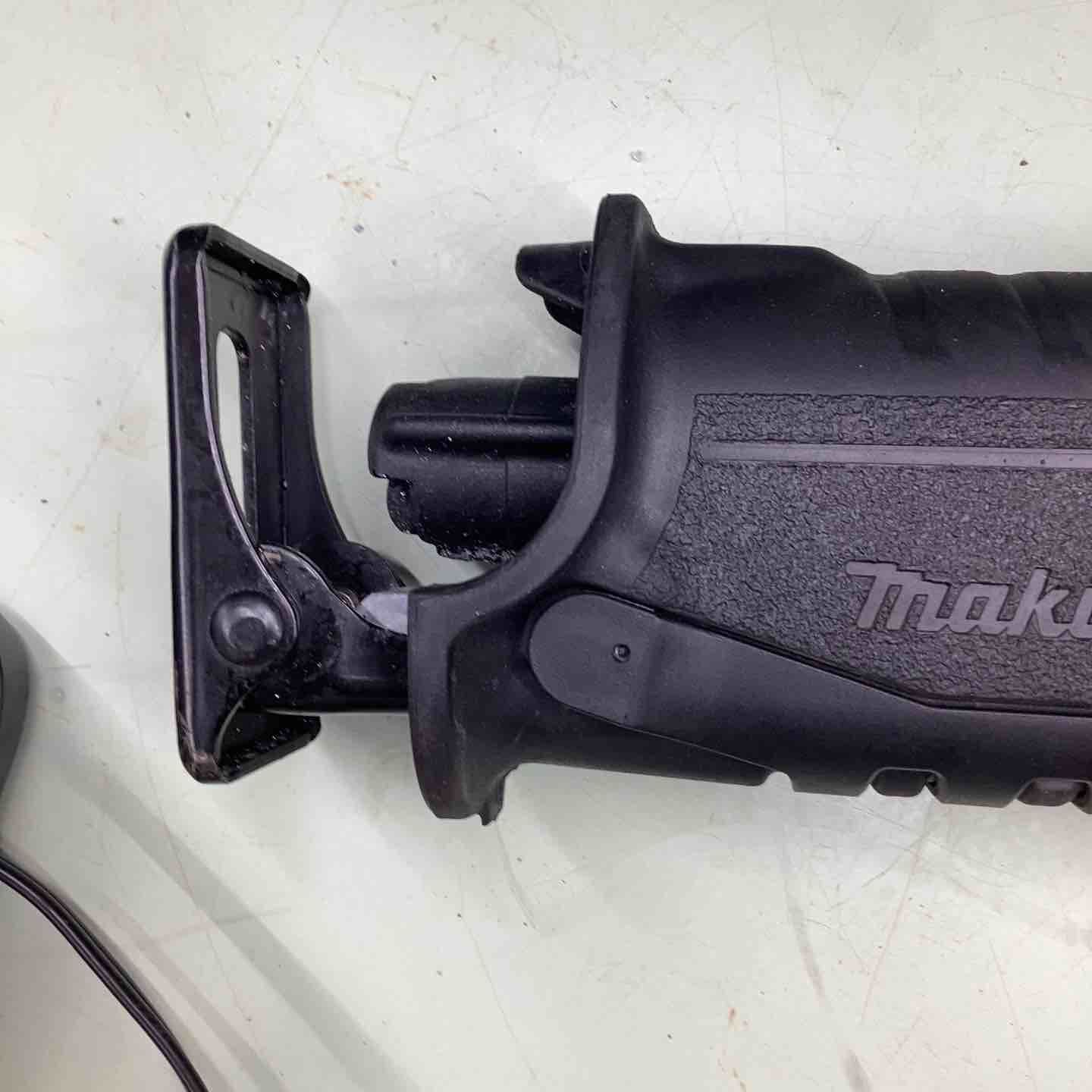 マキタ makita コードレスレシプロソー JR147DRG 越谷店