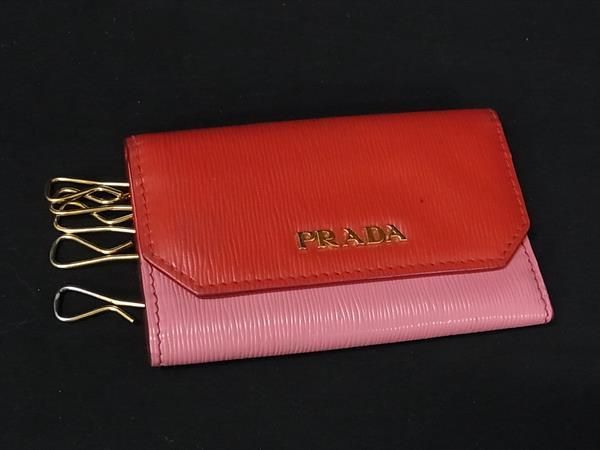 PRADA レッド キーケース PRADA プラダ ポーチ キーケース