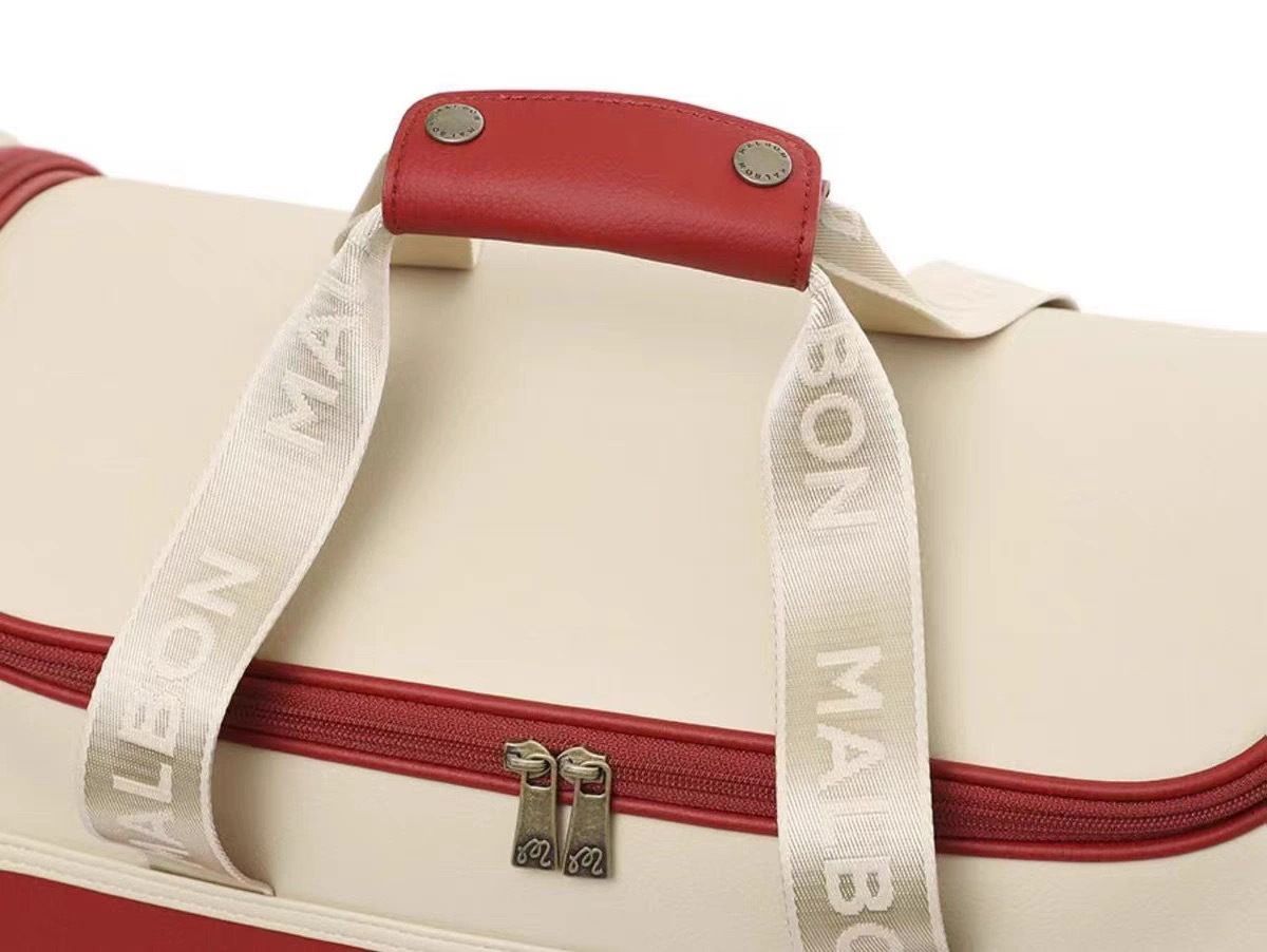 Malbon 高級PUゴルフ衣類バッグ Malbon 高級PUゴルフバッグ 新作 衣類収納OK✨ レトロ×モダンの融合