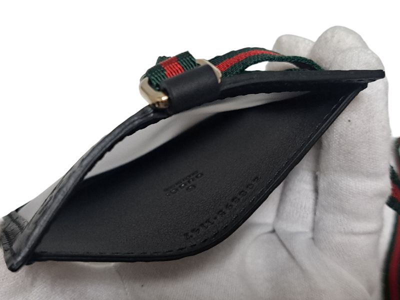 【代引き不可】 新品同様 グッチ 308895 ネックストラップ グッチシマ iPadアクセサリー