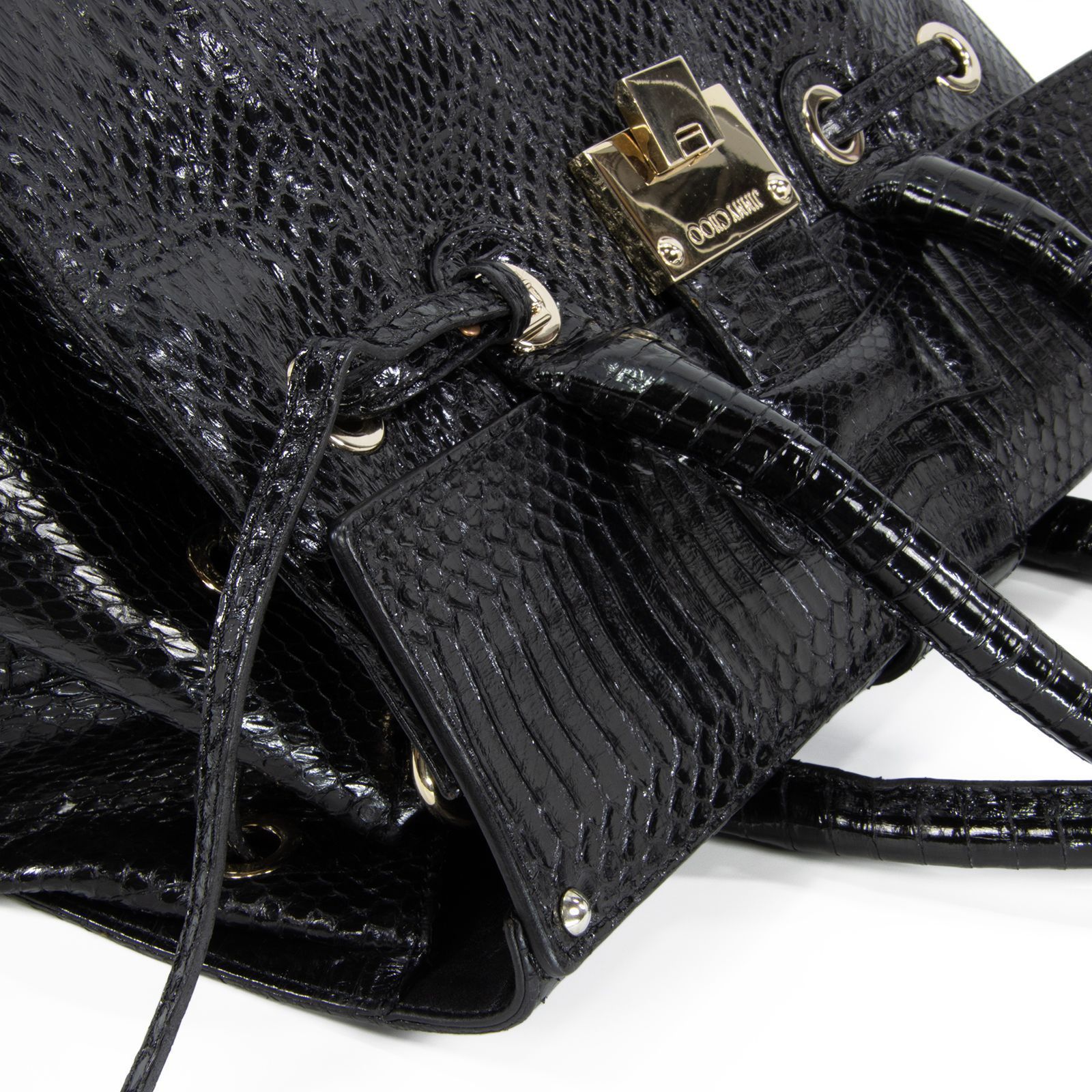 【美品】JIMMY CHOO ブラックレザーショルダーバッグ JIMMY CHOO ブラック レザー ショルダーバッグ JIMMY CHOO 黒 レザー