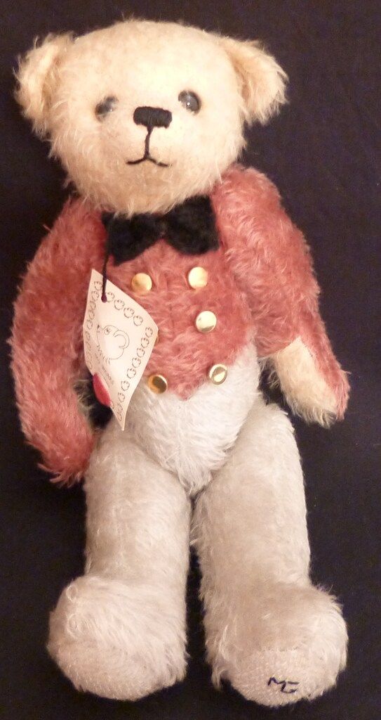 片桐デハラソフビ展 元保護犬今過保護犬 フランケン 片桐仁 ソフビ