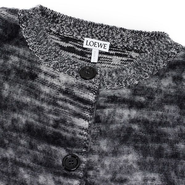 ロエベ LOEWE ANAGRAM INTARSIA CARDIGAN アナグラム インター ロエベ LOEWE ANAGRAM INTARSIA CARDIGAN アナグラム インター