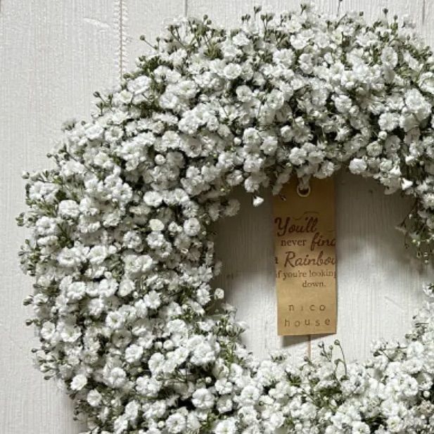 2.かすみ草オーバルリース かすみ草のリース （22約cm×約24cm） オーバルリース ドライフラワー