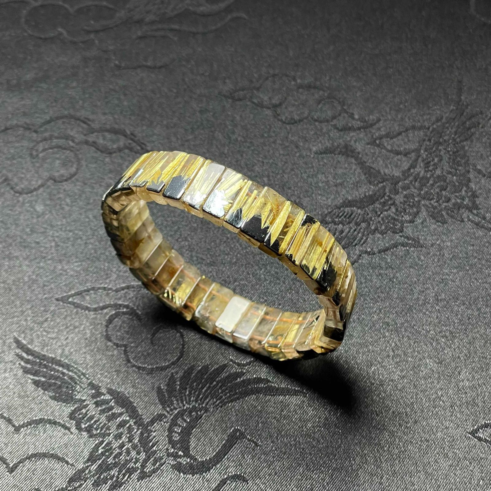 11.8*5.2*5.1mm ZB9353