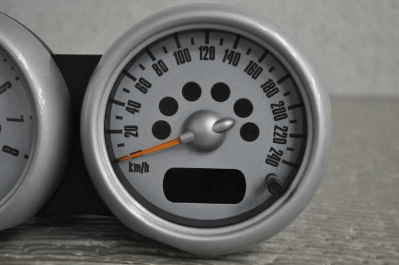 スピードメーター タコメーター 218310km RA16 MINI ミニクーパー R50 右H 前期 6211-6932517 s020352A FFCRYSTALESIA_COM