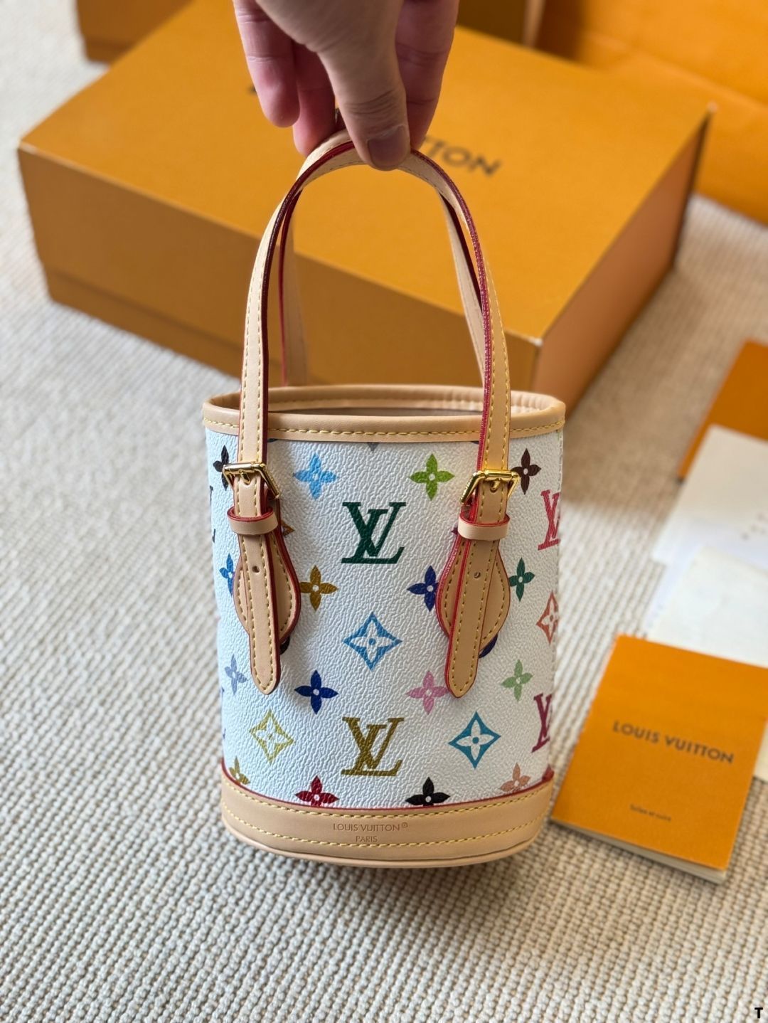 今日特価】LV Mini White Multicolore Bucket Bag - LV ミニ