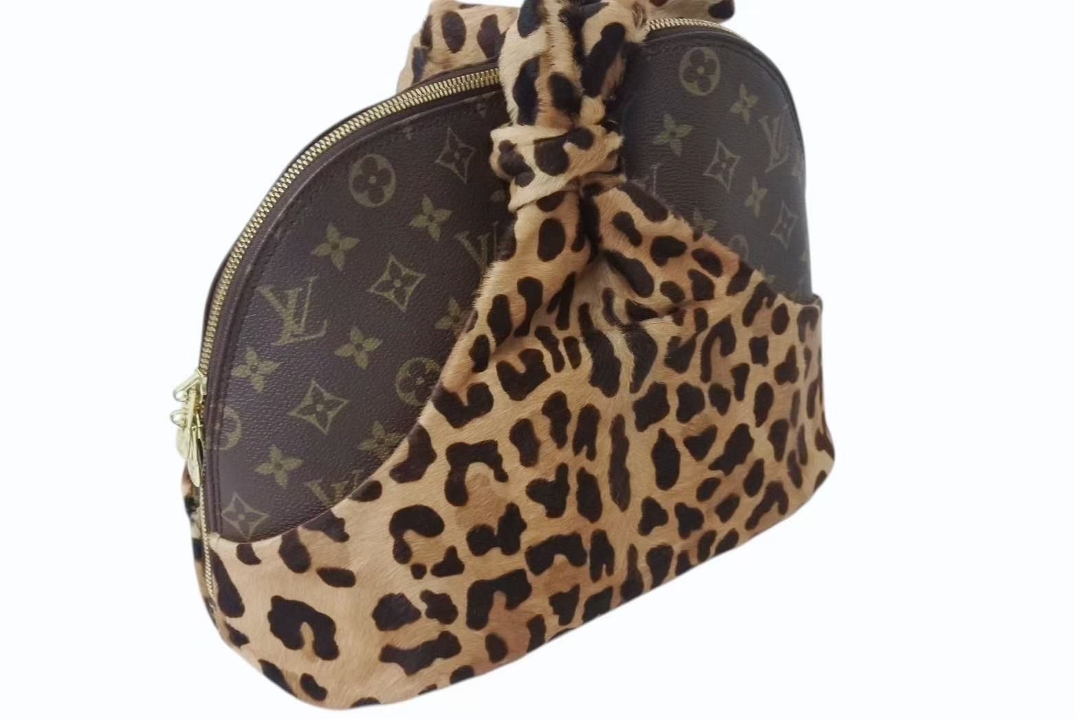 極美品 LOUIS VUITTON ルイヴィトン アルマ ハンドバッグ M99032 