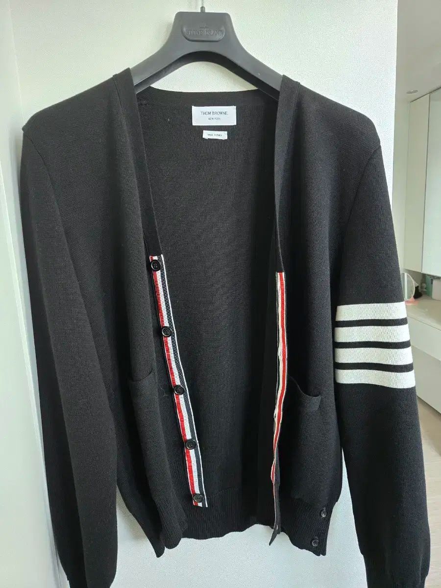 THOM BROWNE トムブラウン　カーディガン　カシミア　100% Sサイズ THOM BROWNE トムブラウン カーディガン カシミア 100% Sサイズ