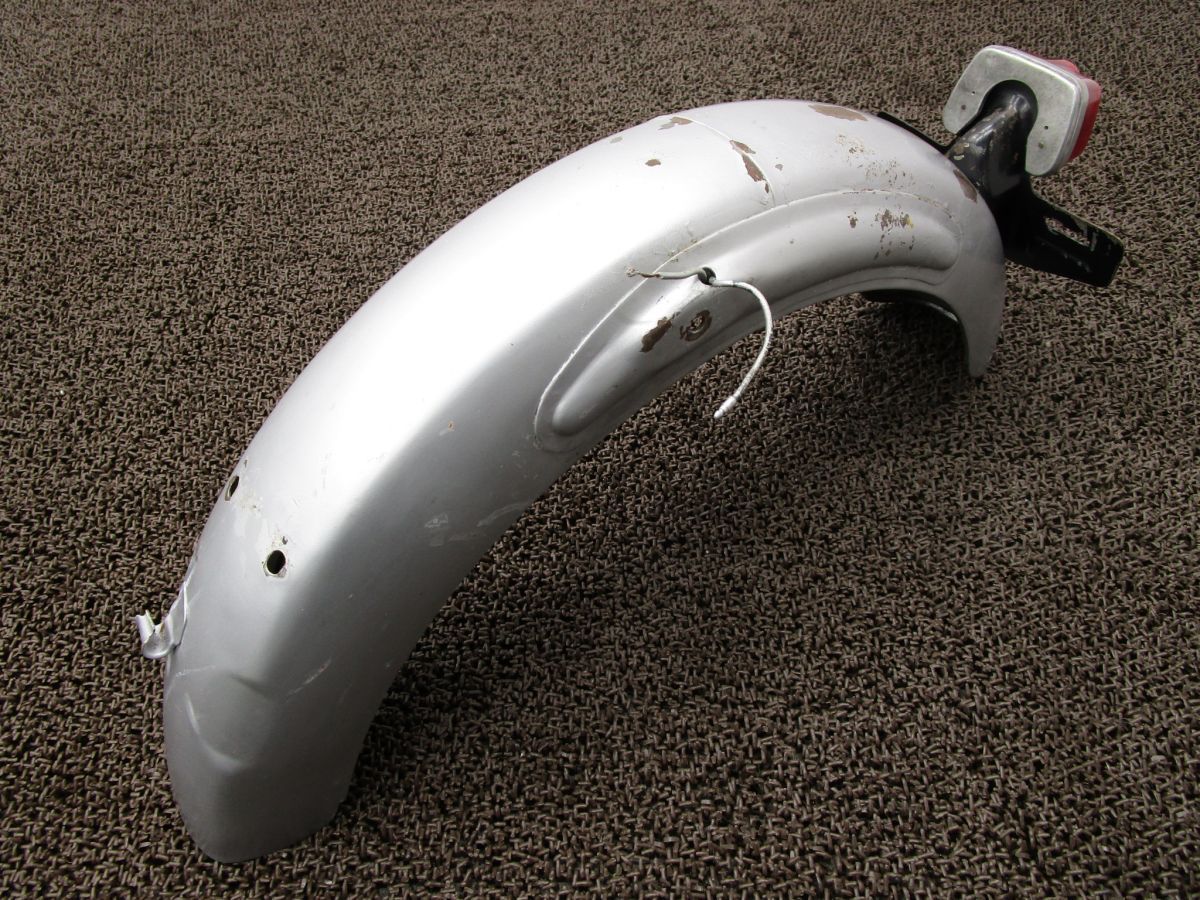 CBM72 リアフェンダー テールランプ □A5755 CBM72 ホンダ CBM72E ドリーム キャブ車 TYPE2