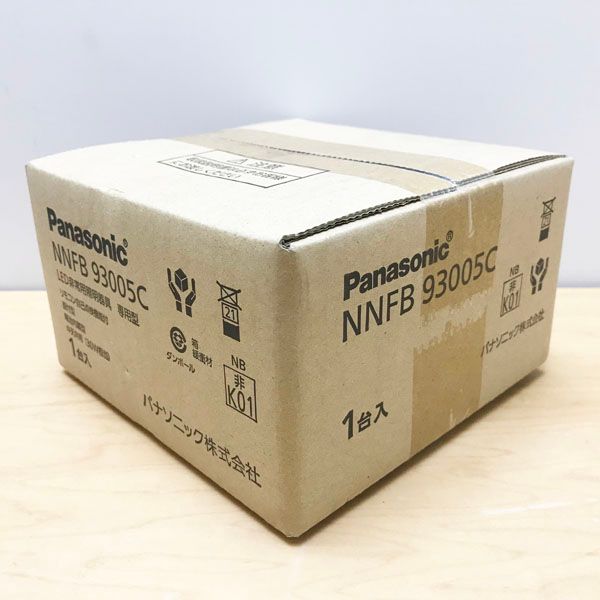 Panasonic|パナソニック NNFB93005C 天井直付型 LED 昼白色 非常用照明器具 LED中天井用 ～6m 自己点検スイッチ付 ●93120