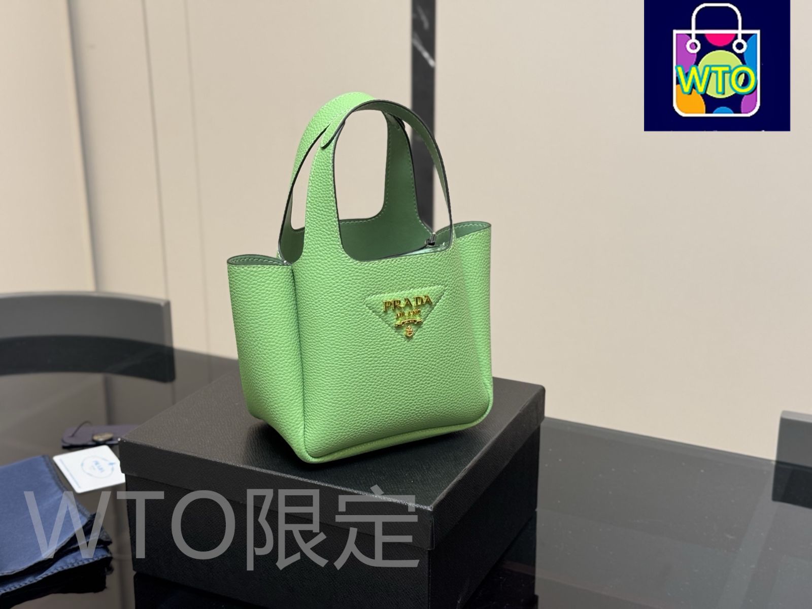 PRADA＊ キャラメルレザーショッピングバッグ 関税・送料込み
