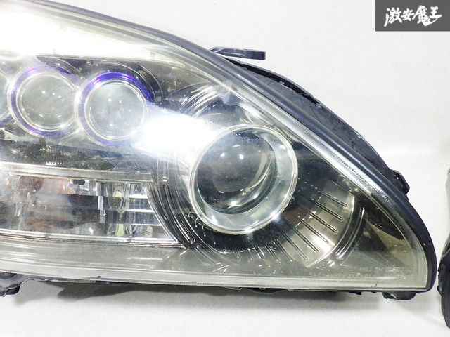 TOYOTA ハリアー30 3連プロジェクター　ヘッドライト　左右セット 送料無料 トヨタ ハリアー 30 系 3連プロジェクター ヘッド