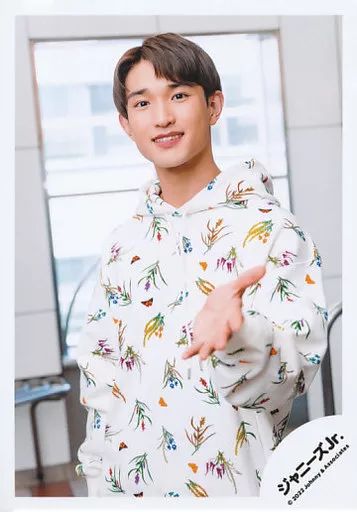 在庫処分 激安 食品 中古】生写真(ジャニーズ) 関西ジャニーズJr./吉川太郎/上半身 アイドル