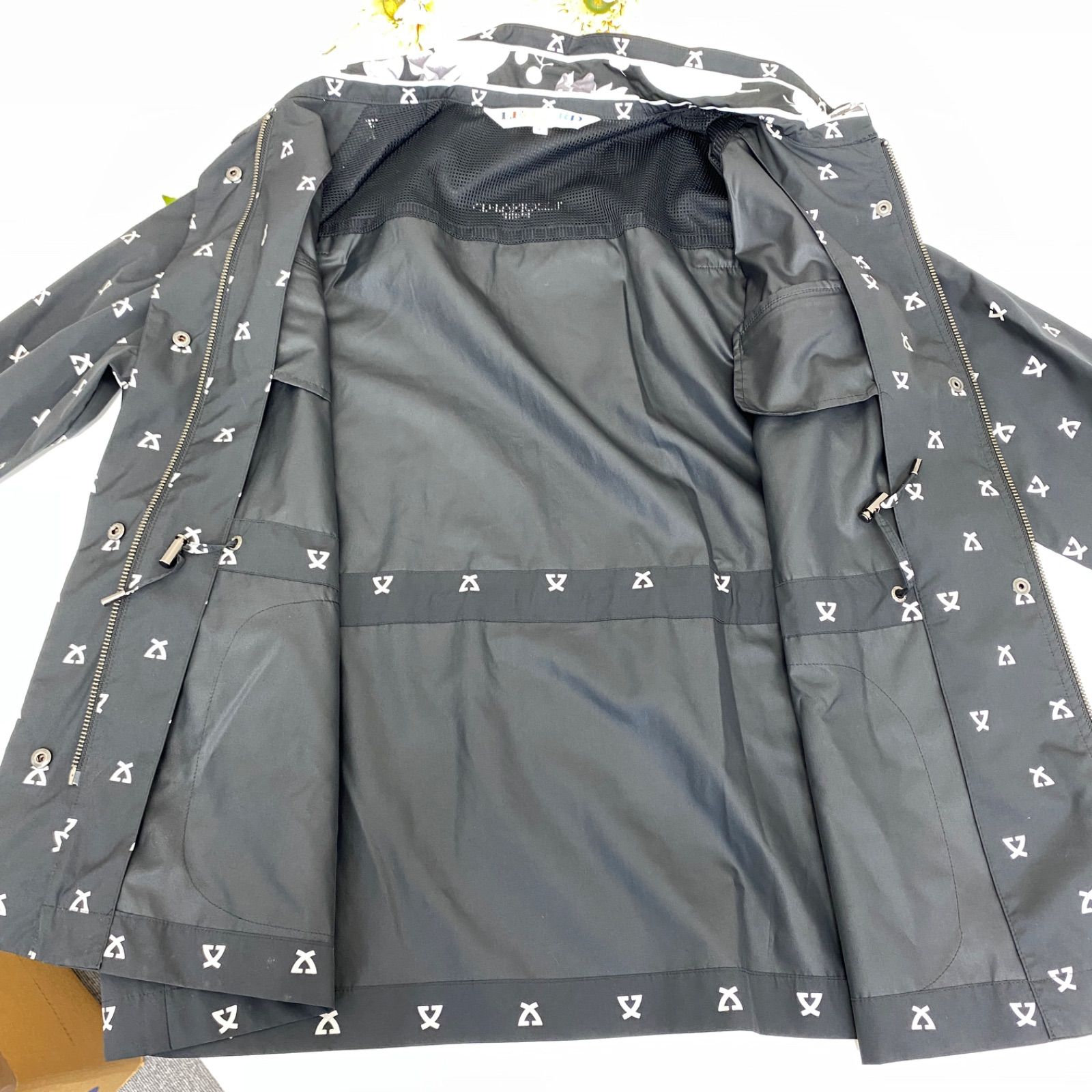 美品✨近年モデルLEONARD SPORT ジャケット 42 ウィンドブレーカー 美品✨近年モデルLEONARD SPORT ジャケット 42 ウィンド