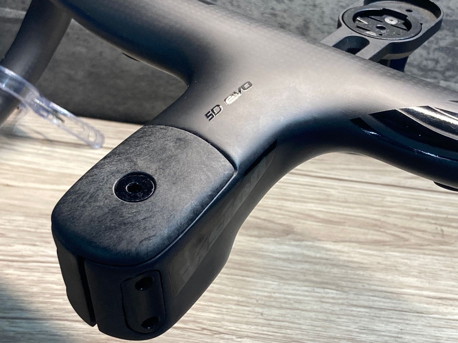 ビジョン Bianchi METRON ステム一体型カーボンドロップハンドル