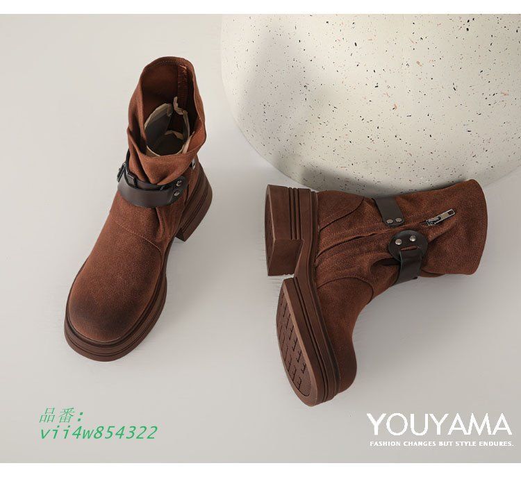 ショートブーツ