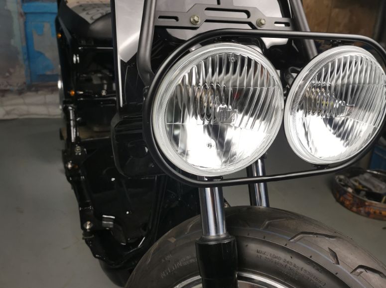 ズーマー ZOOMER AF58 ヘッドライト LED デカ目 社外品