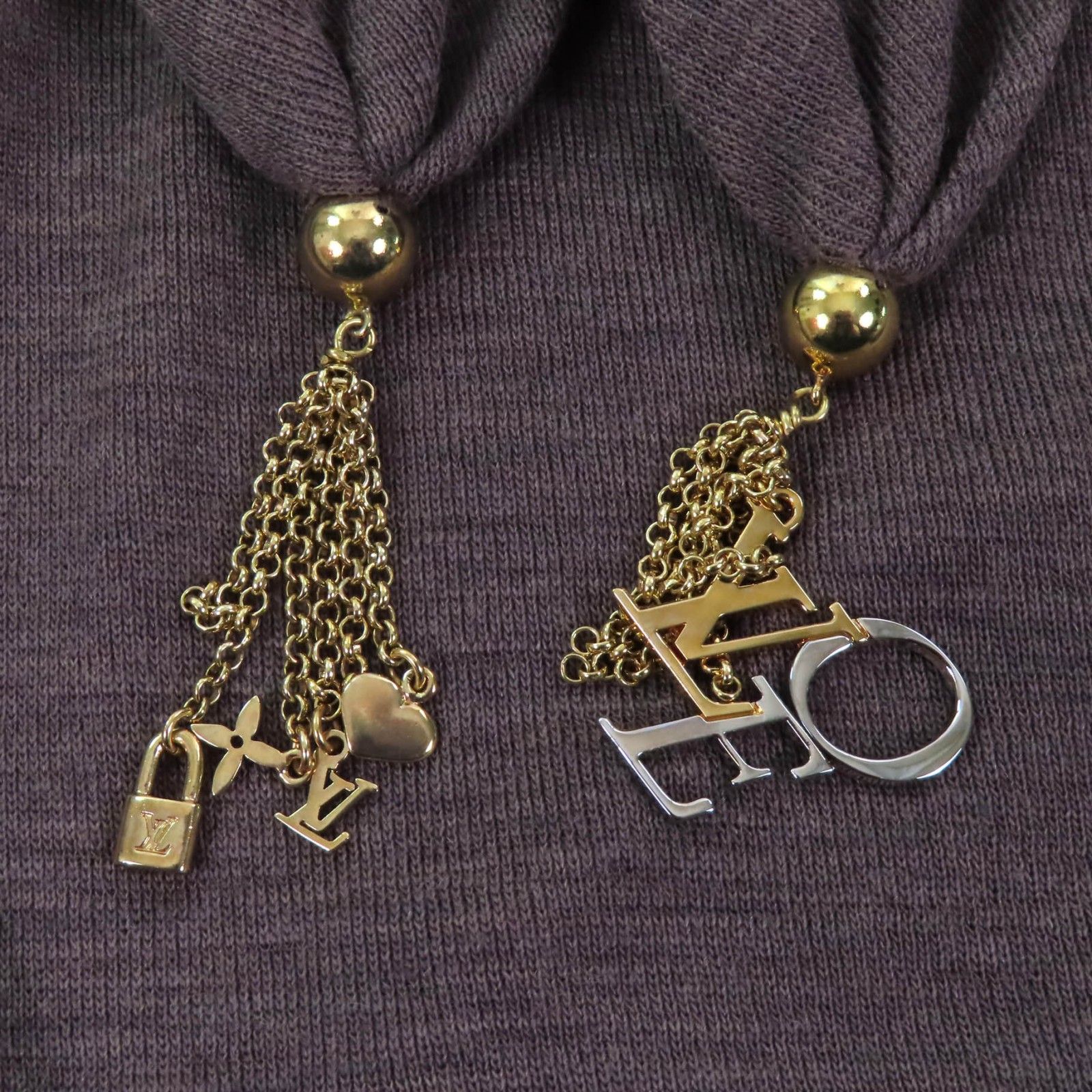 極美品☆LOUIS VUITTON ルイヴィトン LVワッペン付 棒タイ 長袖
