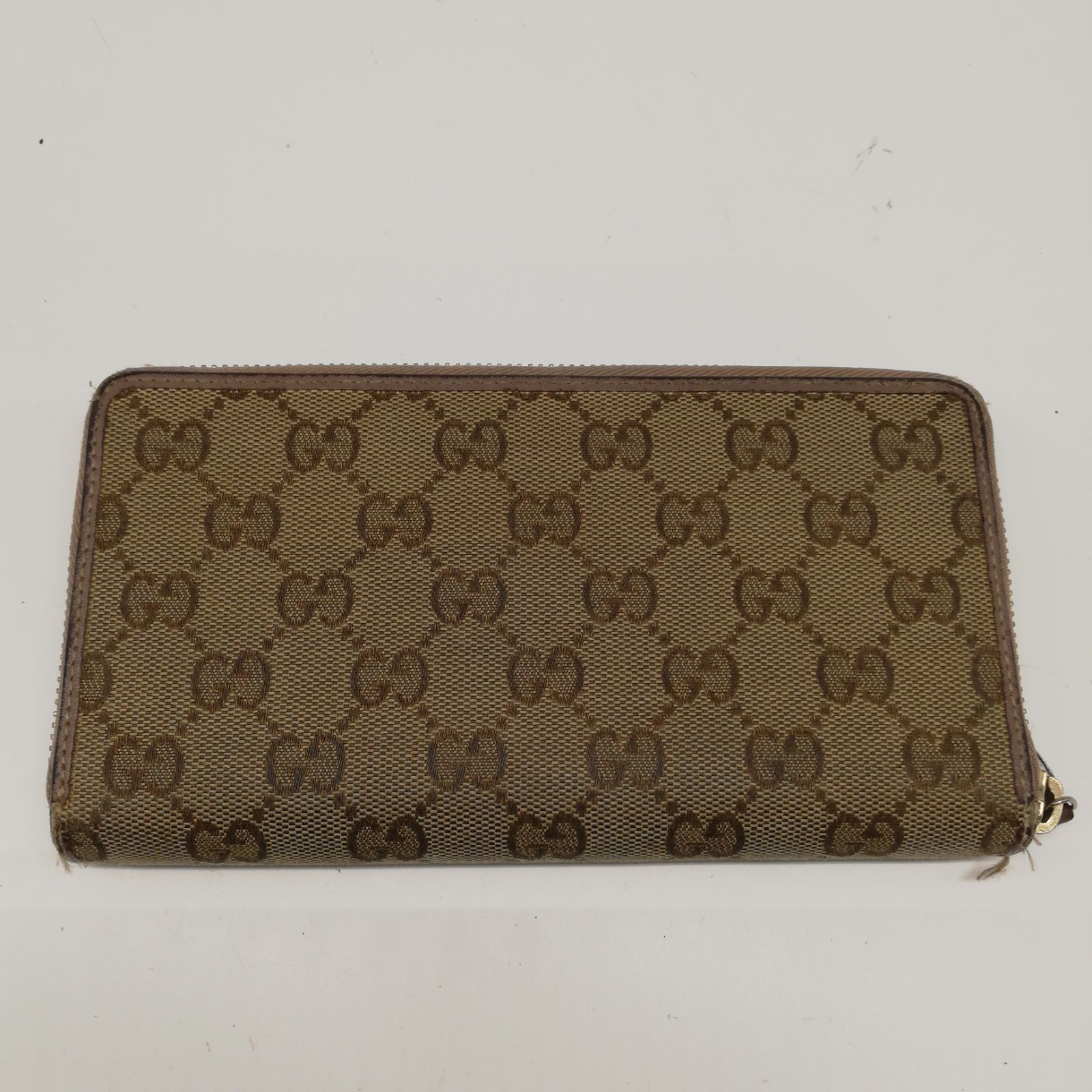グッチ 財布 GGロングウォレットジッピー B25054662 - メルカリ