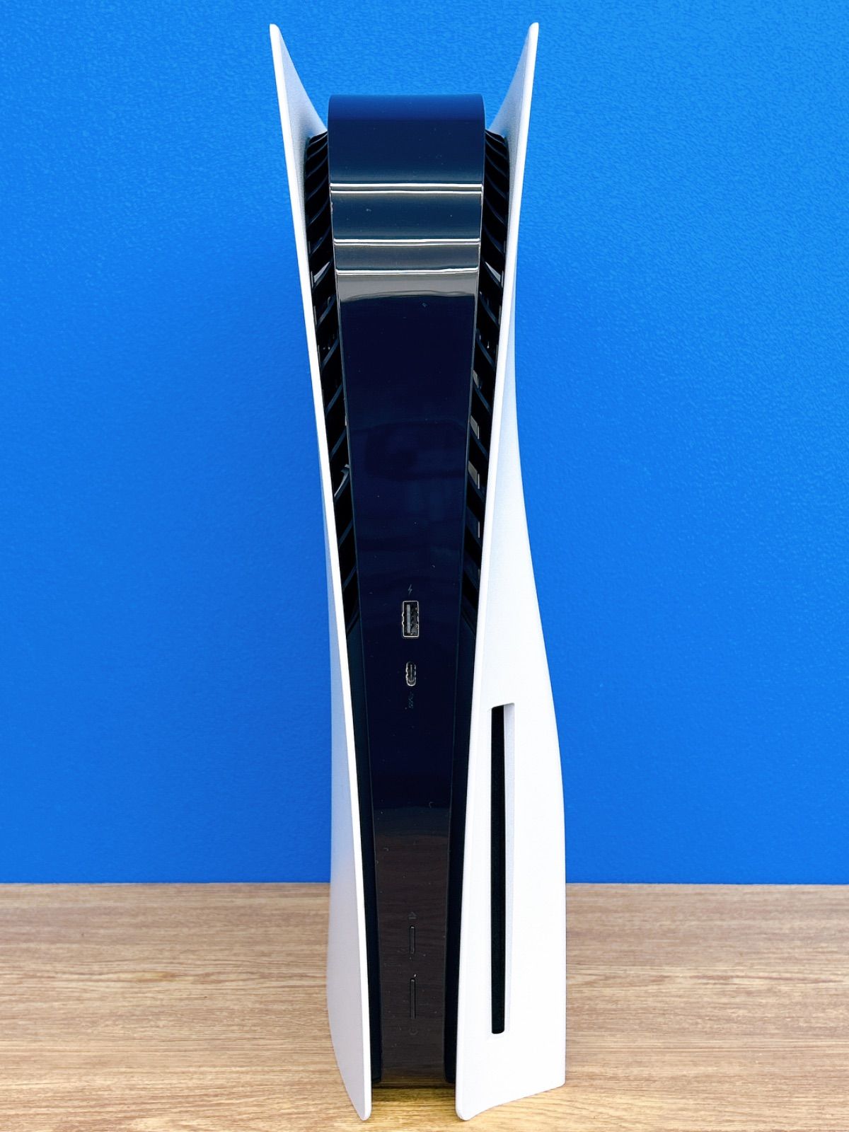 ☆【通電確認済・ほぼ未使用】PlayStation 5 PS5 本体 CFI